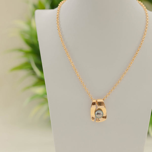 Angelika Necklace