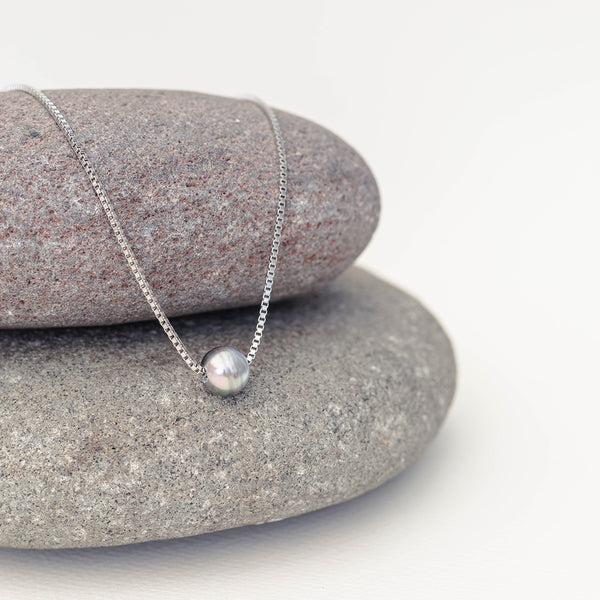 Matiu Necklace