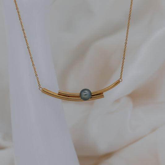 Elle Necklace