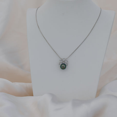 Erin Necklace