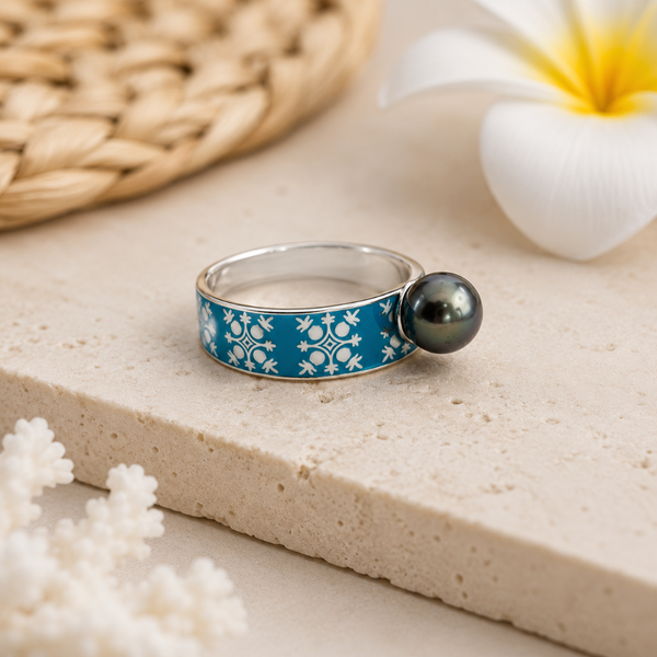 Eva Ring