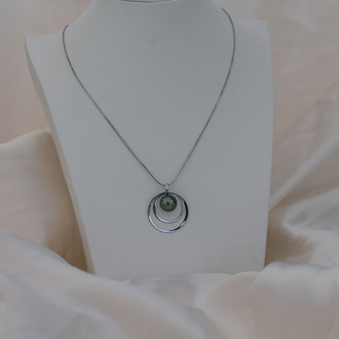 Eva Necklace