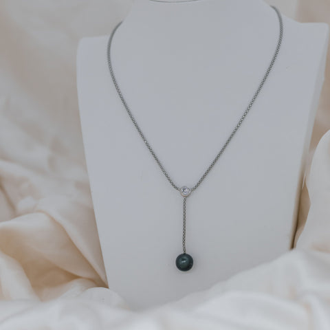 Ella Necklace