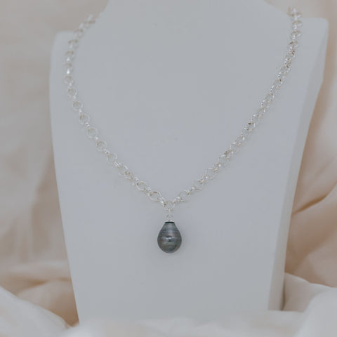 Olive Necklace