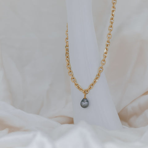 Olive Necklace