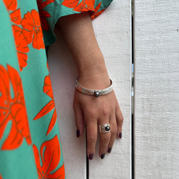 Frangipani Bangle